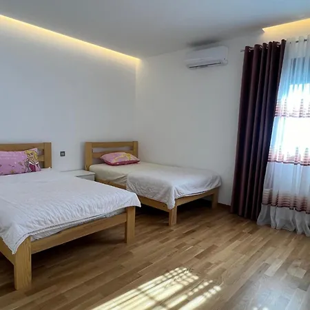 Garden Hill Villa